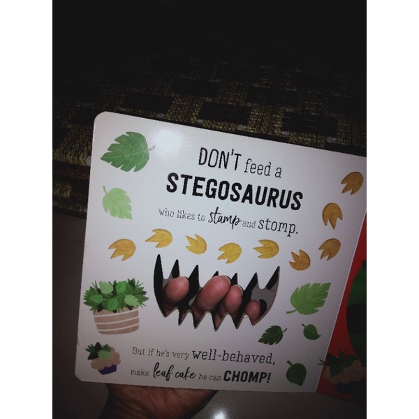 buku dinosaurus
