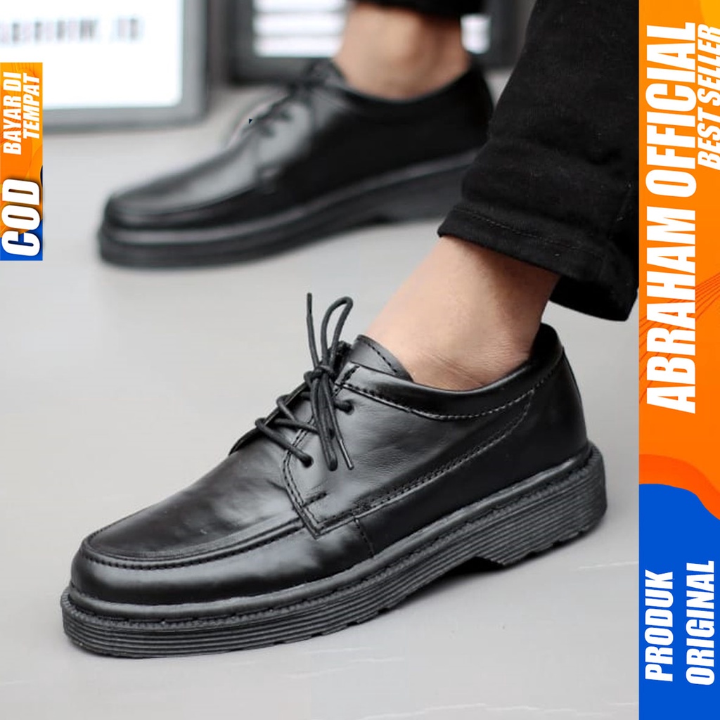 Sepatu Pantofel Formal Pria Kulit Asli Docmart Low Boots Kerja Hitam Abaraham FLORA