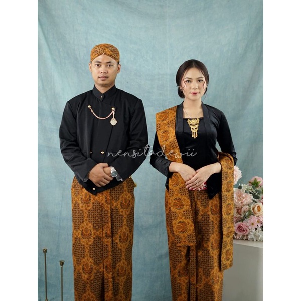 [1 Set, HT/SPD01B] Baju Prewed Adat Jawa - Solo, Nuansa Hitam