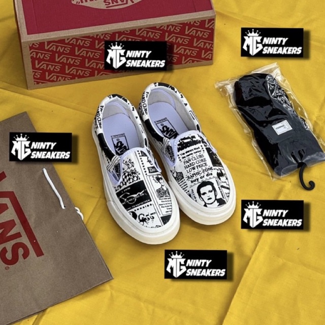 sepatu slipon sepatu vans slipon koran sepatu sneakers sepatu motif