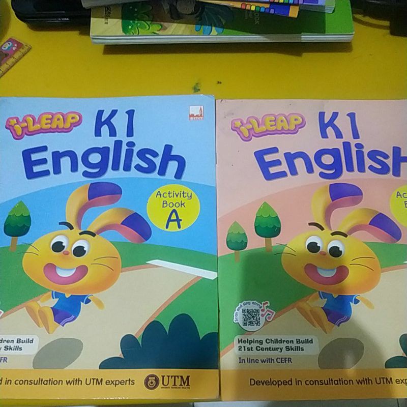 I-LEAP K1 ENGLISH ACTIVITY BOOK A&B
