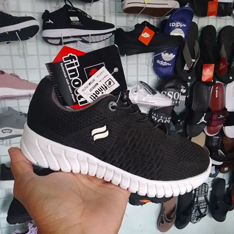 sepatu sekolah sepatu anak anak sepatu santai sepatu olahraga sepatu jalan merk finotti no. 32 s/d 3