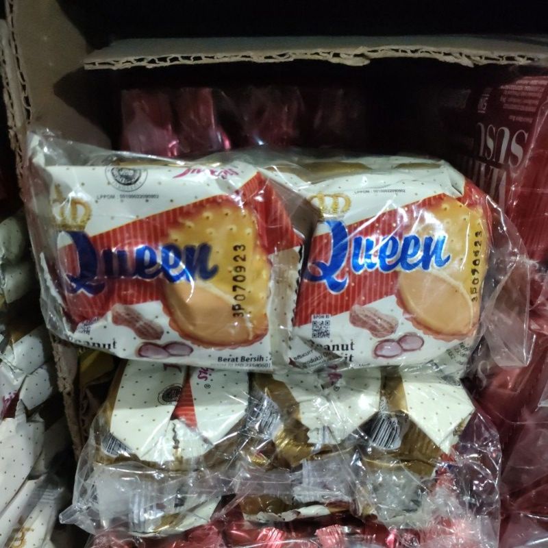 interbis queen sandwich biscuit biskuit dengan krim