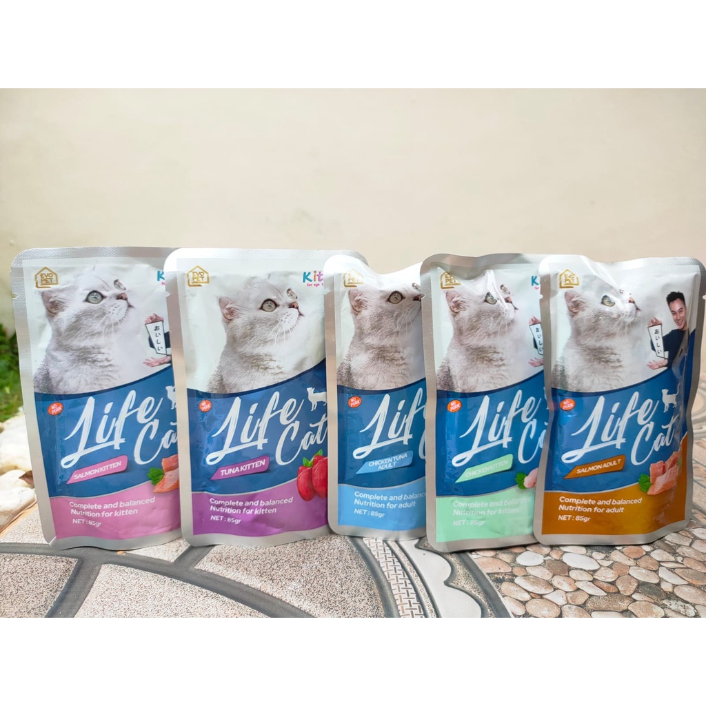 LIFE CAT POUCH Baim Wong 85gr Wet Food makanan kucing