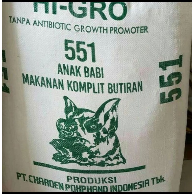 pur babi 551makanan ayam dewasa