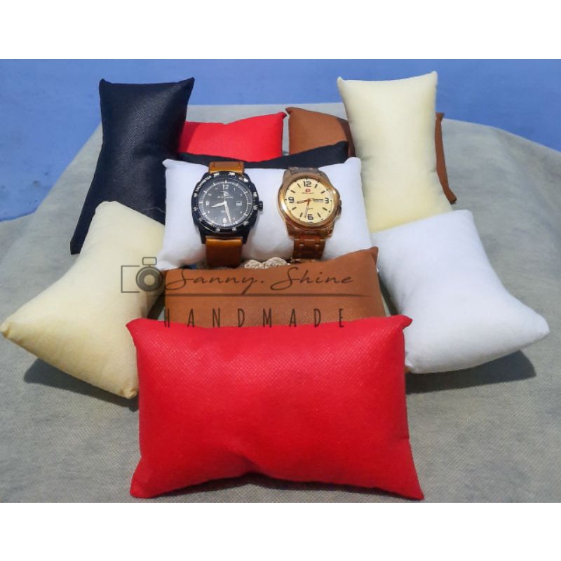 Bantal jam tangan/bantal gelang bisa untuk 2 buah jam