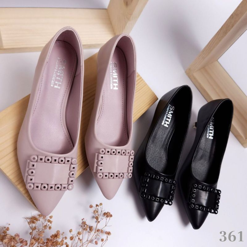 Heels shoes # 168,361