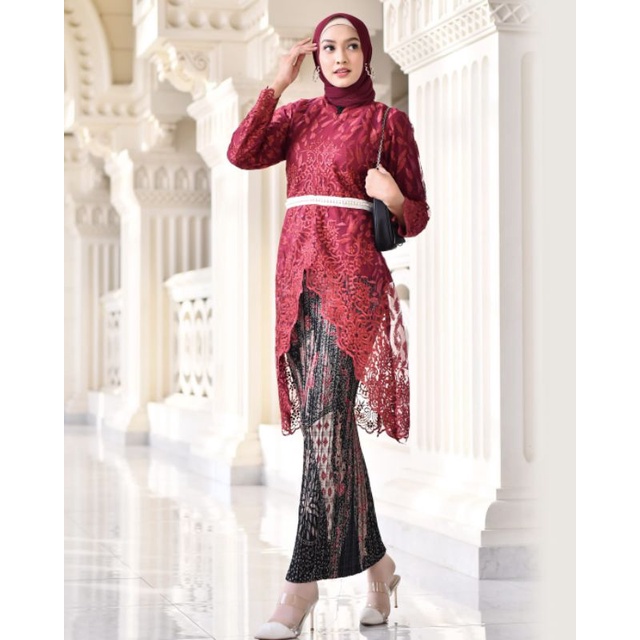 TUNIK KEBAYA LESTI KEJORA KOMBINASI PAYET MUTIARA MODERN TERBARU| SET KEBAYA PESTA| KEBAYA KONDANGAN| KEBAYA BROKAT| KEBAYA| KEBAYA TILE| SET KEBAYA WISUDA| STELAN KEBAYA WANITA