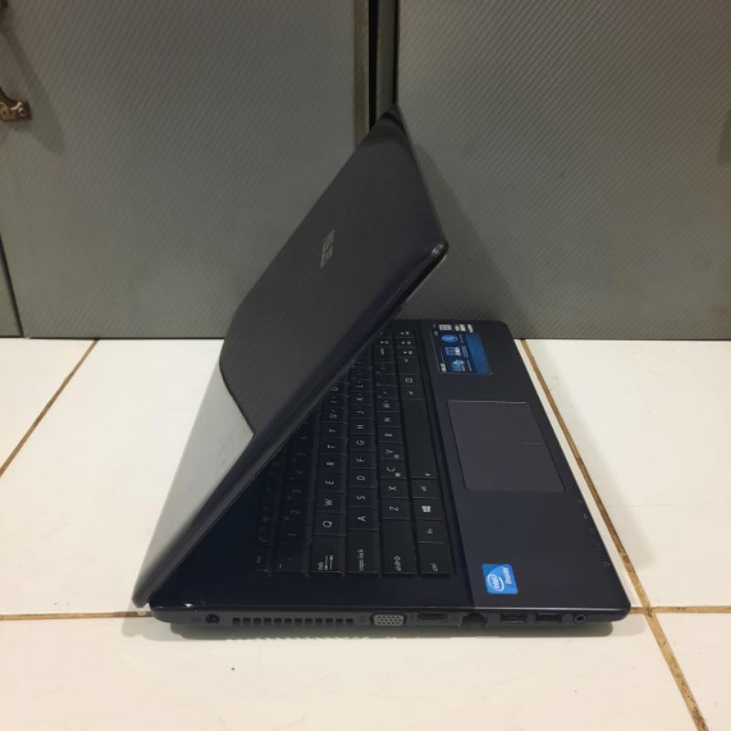 Laptop Asus X45A intel Celeron Layar 14inc Windows 10 Ram 4Gb/HDD 500Gb Full aplikasi siap pakai