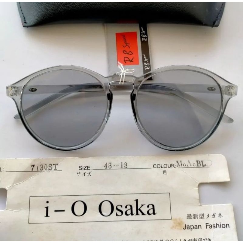 Wayfarer glasses/Vintage sunglasses 80sBrand: RB SPACE
Original made in China
Frame optyl 
Rare/limi