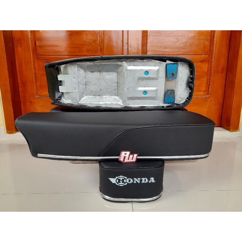 Jok cb navaro product nganjuk