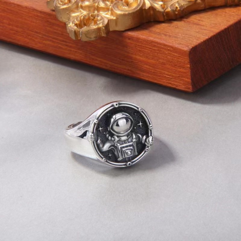 Retro Astronot Bulan Cincin Pria Trendi Hip Hop Pembukaan Cincin Pasangan Yang Dapat Disesuaikan