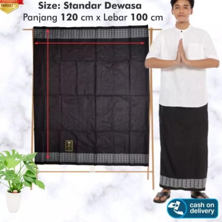 Flash Sale  Hampers Muslim Cowok Gift Box Sarung Sajadah Black Series  Hampers Cowok | Kado Ulang Ta