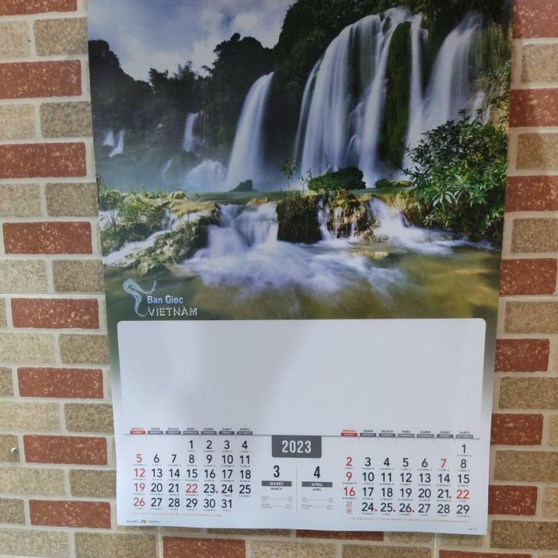 pesanan khusus kalender 2023 setandar 6 lembar 2 bulanan Ao pemandangan.