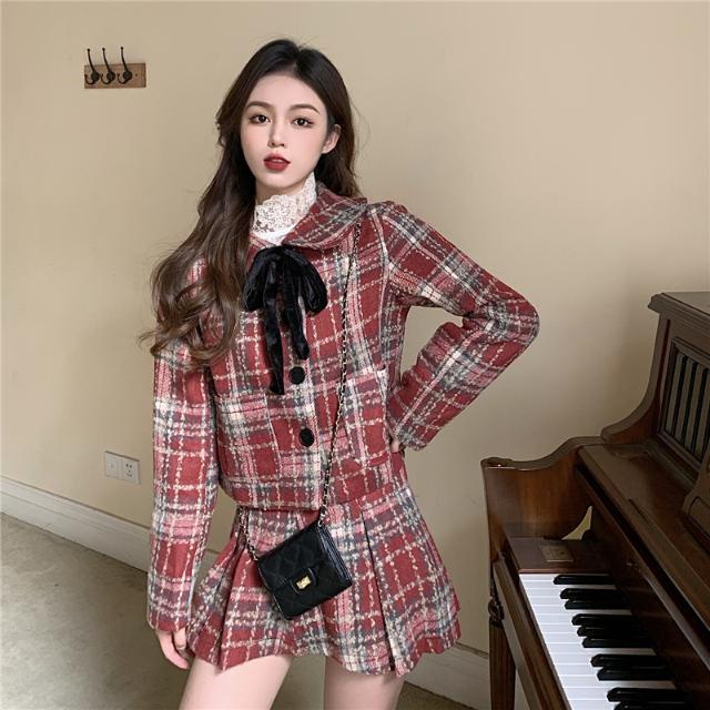 Suhao woolen coat female doll collar short loose Korean version retro temperamen tartan coat one piece suit new