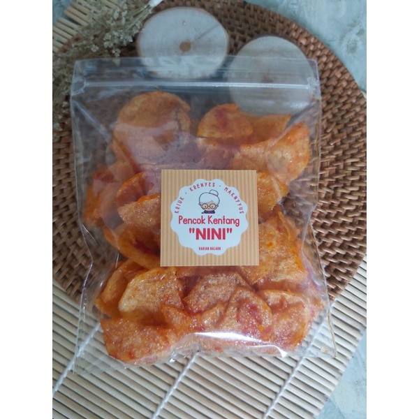 

pencok kentang kriuk/keripik kentang balado