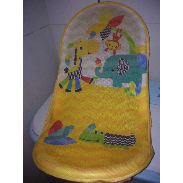 PRELOVED BABY BATHER SNUGGLE