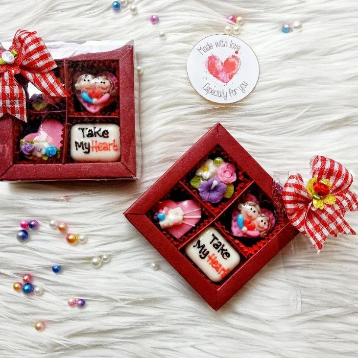 

HOT (min order 2 pcs)kado coklat valentine isi 4 untuk hadiah pacar sahabat valday