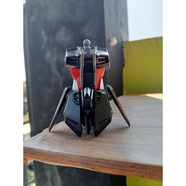 Body dan Waist Gundam HG Strike Noir