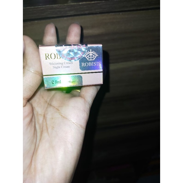 night cream robisis