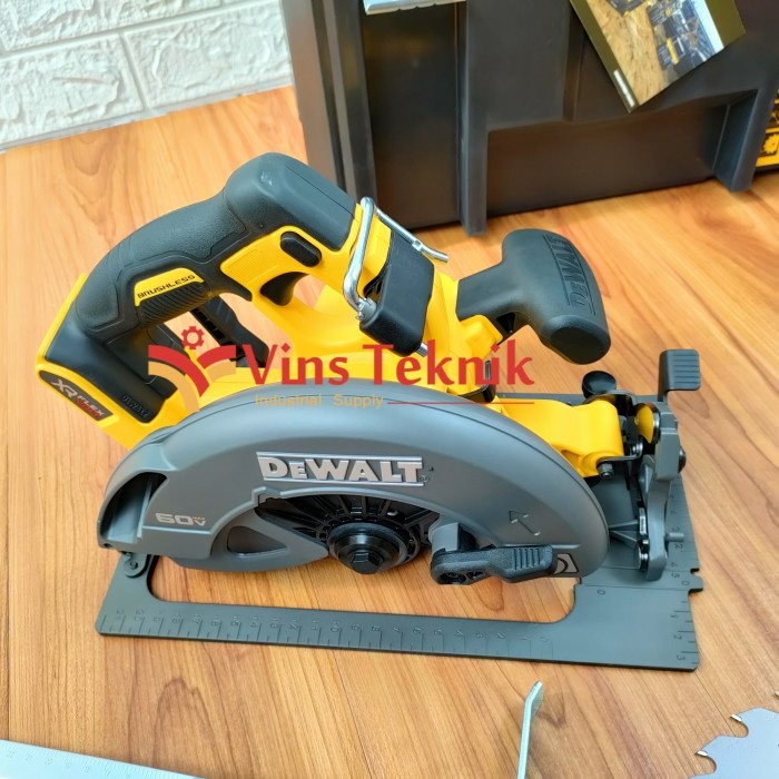 Mesin Potong Kayu Circular Saw Cordless 60V Dcs578X2 Dewalt Dcs 578