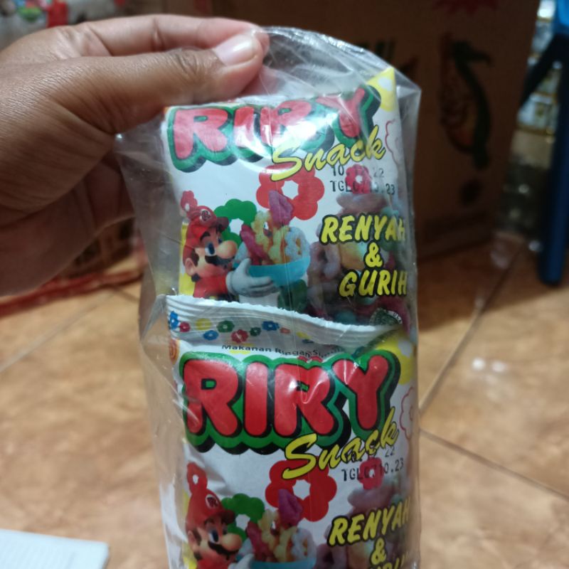 

Riry Snack Jadul 500.an 10pcs