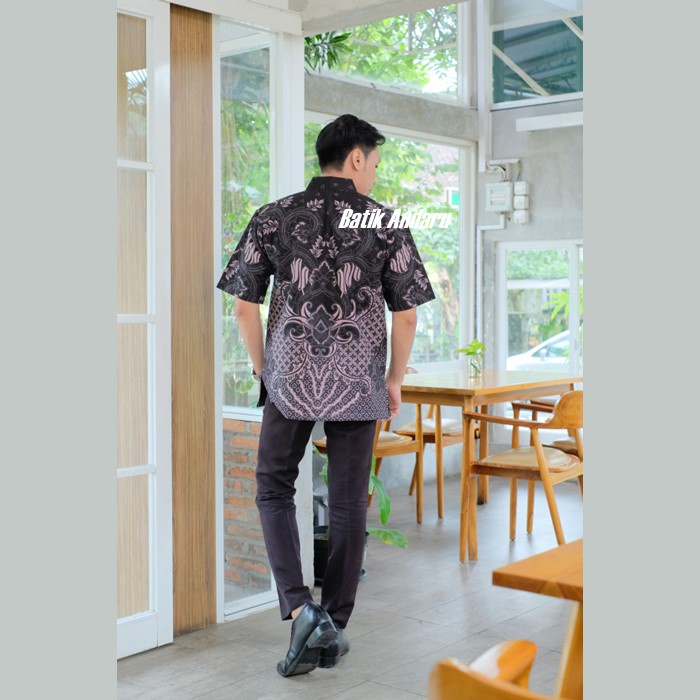 Kemeja Batik Pria Lengan Panjang Modern Elegant Kualitas Premium Bahan Katun Solo Warna Hitam