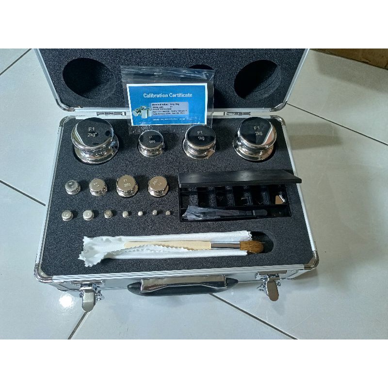 Batu Timbangan F1 / Anak Timbangan F1 1 mg sampai 2 kg