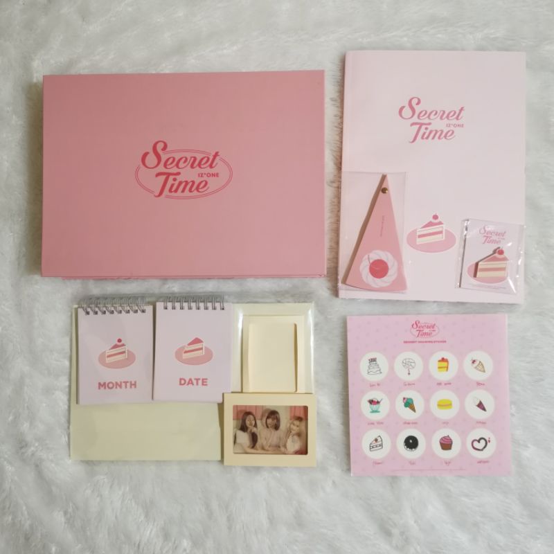 READY STOCK OFFICIAL IZONE SECRET TIME