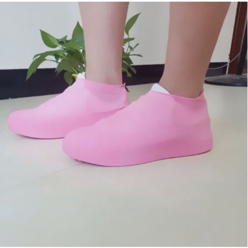 Cover Sepatu Karet Silicone Anti Air Sarung Pelindung Waterproof Silikon Shoes