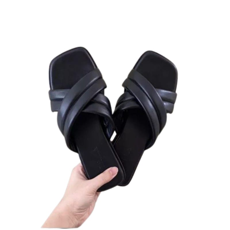 Invincoble Sandal Sendal Slop Puffy Wanita