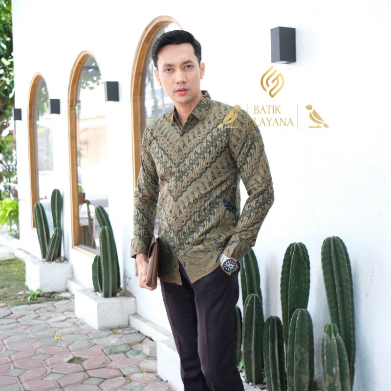 Kemeja Batik Motif Dwipamda Sage Hijau Slimfit