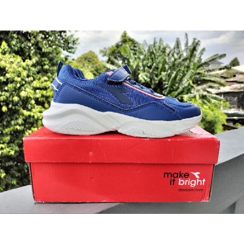Sepatu Diadora Kids Original Sale (Sepatu Diadora Anak Original Sale)