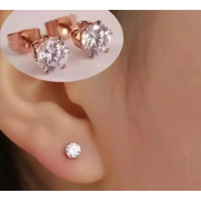 Anting tusuk permata wanita