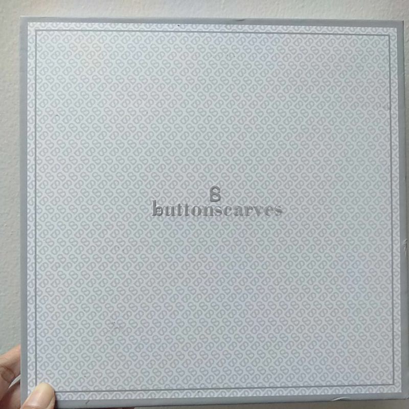 Preloved Buttonscarves Tapis Satin Square Seed