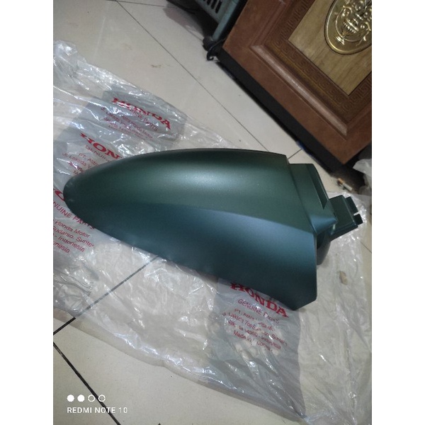 spakbor depan scoopy 2023 hijau doff original