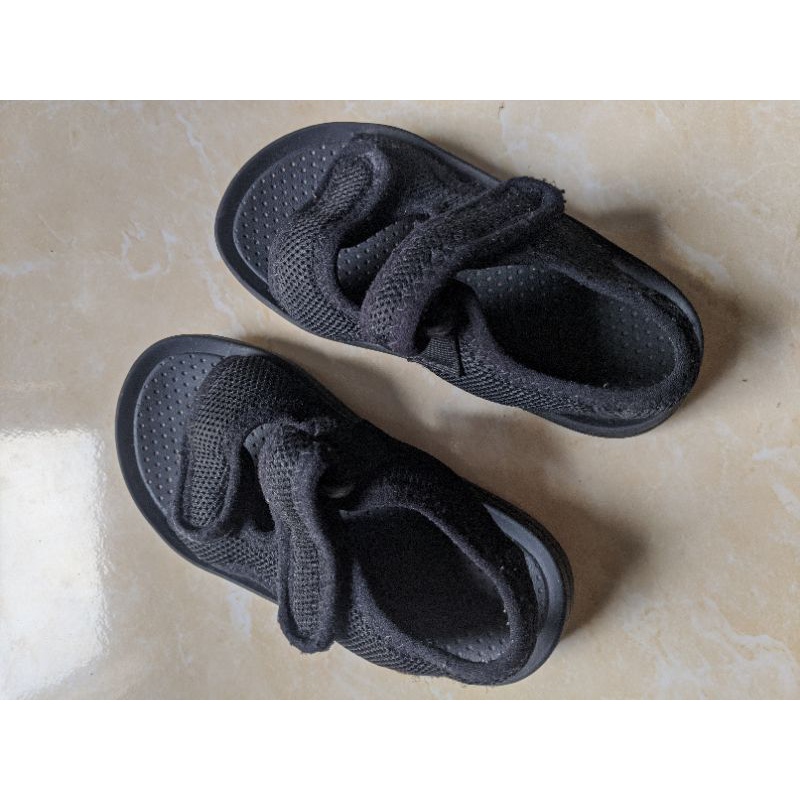 Preloved Sandal Anak Cheerful Mario