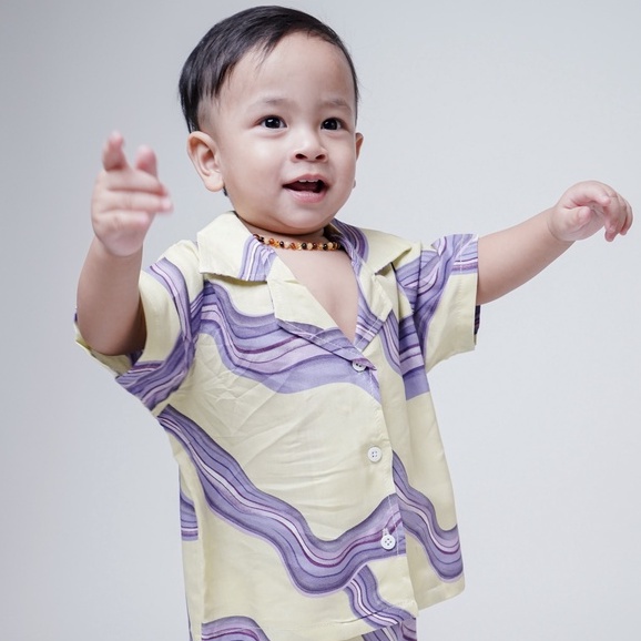 Baju anak kemeja rayon by Vanesha Wear unisex