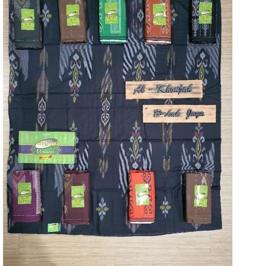 Trend SARUNG ATLAS IDAMAN KEMBANG SILVER/LEGENDA KEMBANG MOTIF BHS