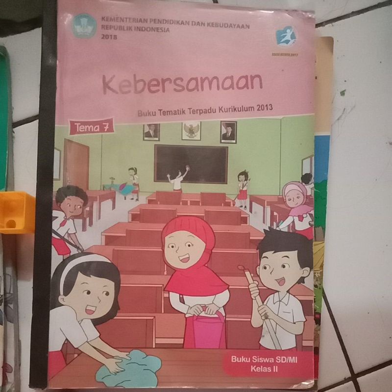 

Buku Tematik Dikbud siswa SD K13 Kelas 2 revisi terbaru (PL)