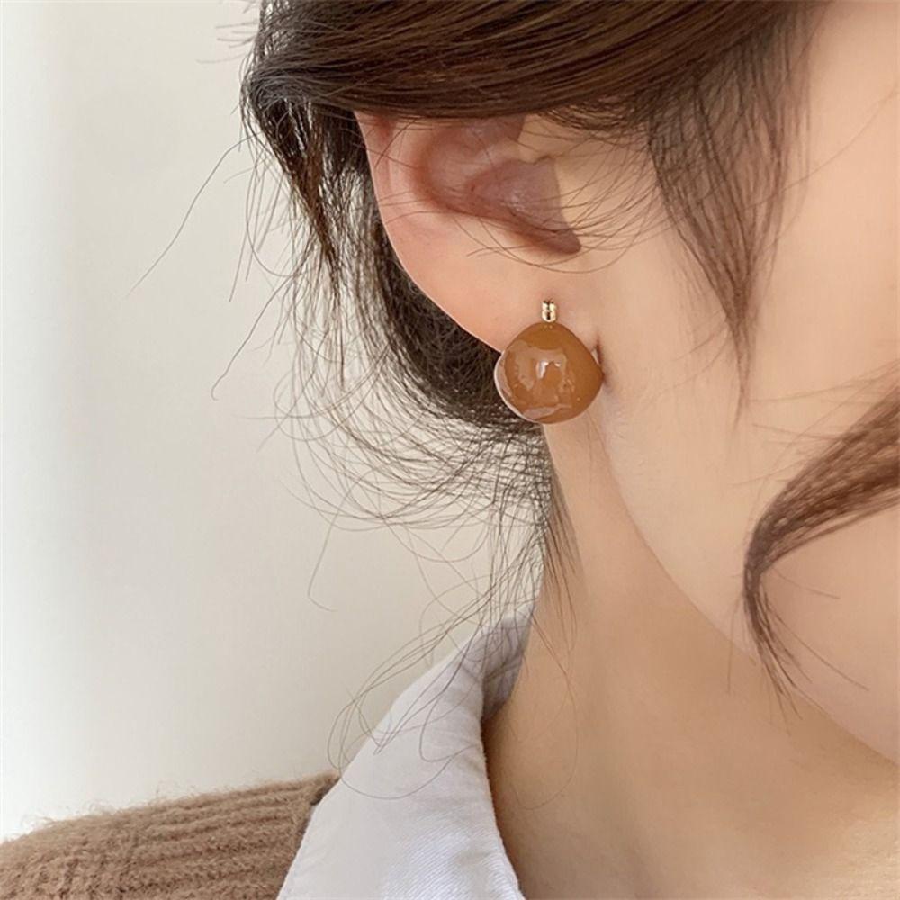 Mxbeauty Anting Wanita Manis Retro Desain Fashion Manik Bulat Tembaga Lady Enamel Ear Buckle