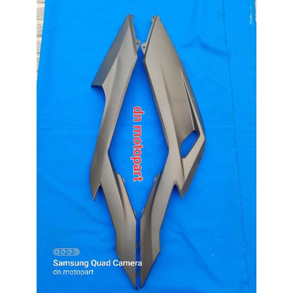 Sirip kolong Dek bawah Vario 125 LED new dek bawah Vario 150 LED new kanan kiri berkualitas