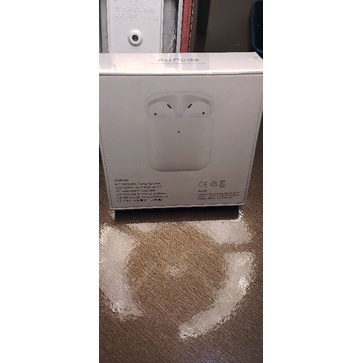 Airpods Gen 2 with wireless charging case