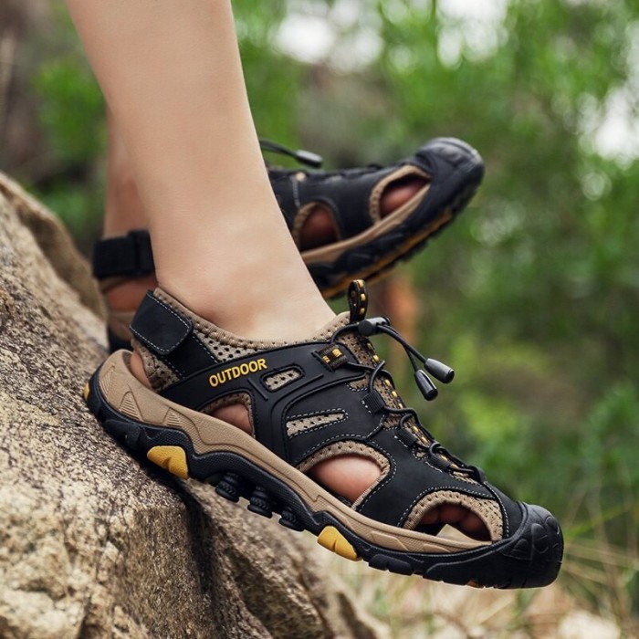 Sandal Pria / Sepatu Sandal Kulit / Sandal Gunung Keren Import