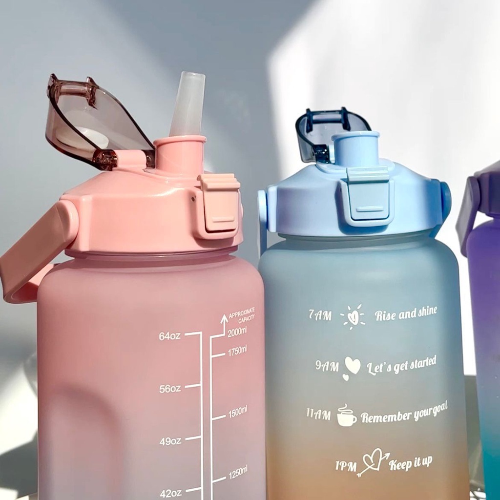 【COD】2 liter Botol minuman virus botol air kapasitas besar botol air warna plastik gradien suhu tinggi tahan 2000ML / Botol Lucu / Botol Unik
