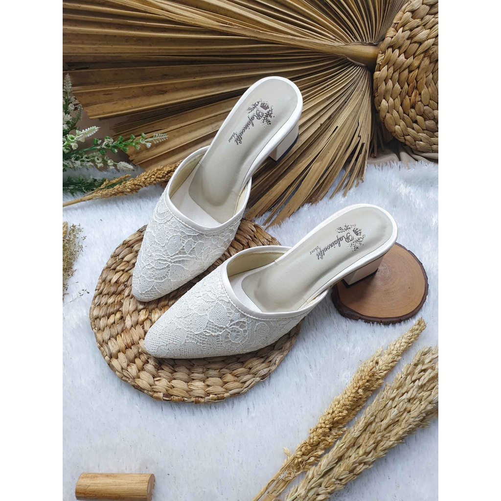 sepatu wedding cantik seyla broken white 5 cm tahu