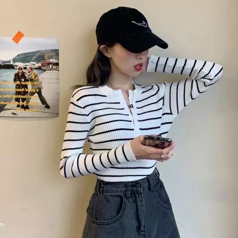 Atasan wanita Baju Rajut Oneck stripe lengan panjang