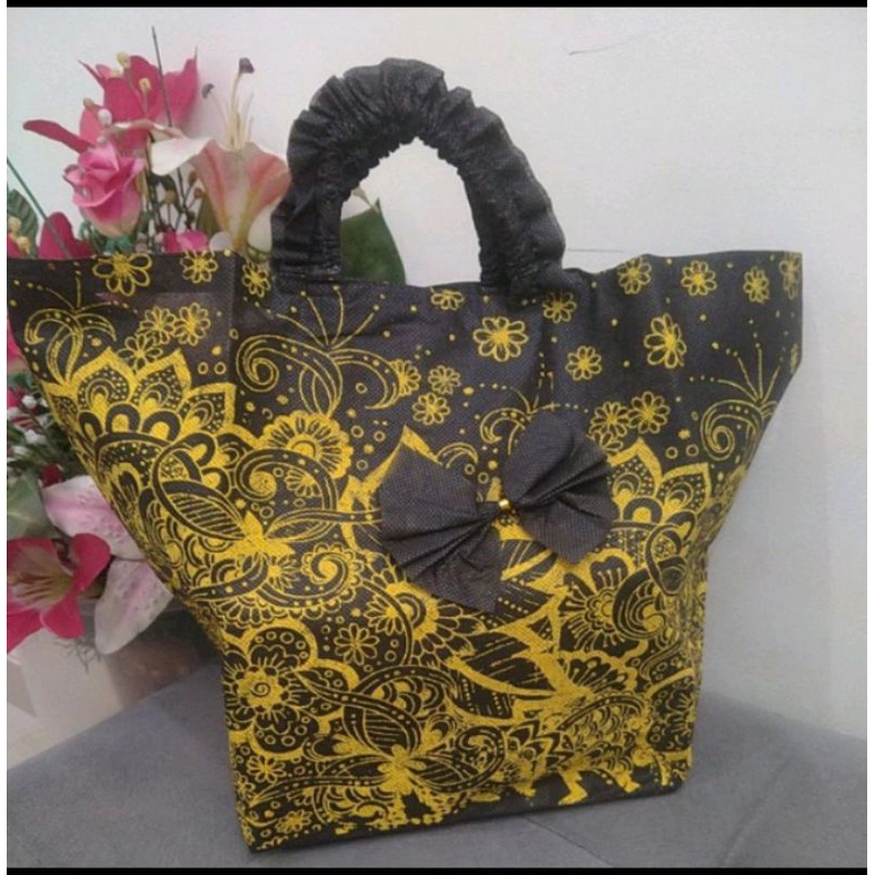 (1lusin = 12 pcs) tas hajatan berkat dus 22 harga per lusin isi 12pcs