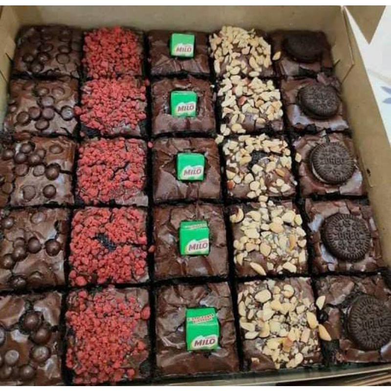 

brownis fudgy premium home made