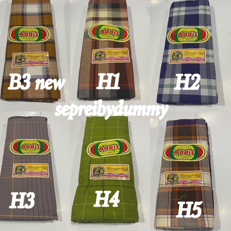 Sarung Gajah Duduk Addis mika motif kotak dewasa ▪ GDW.21De22ᶻ